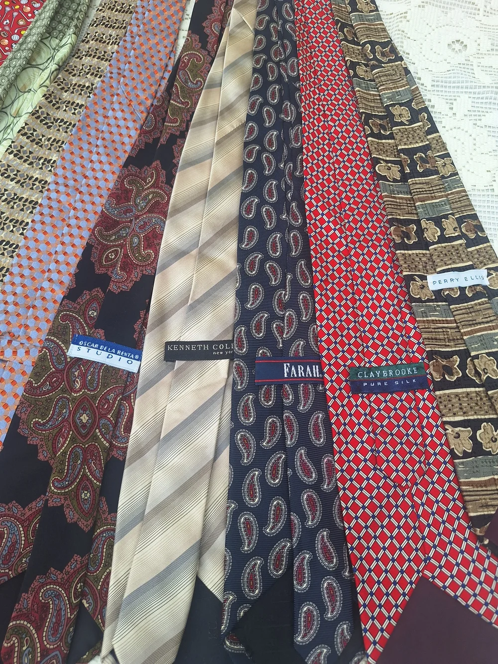 Classic Multi-Pattern Men's Necktie Collection - Assorted Colors